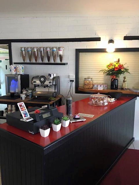 Meningie's Waterfront Cafe - Sydney Tourism 1