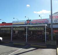 Captain Neptunes Trawler Seafoods - Sydney Tourism