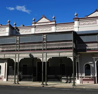 Warwick Hotel - Sydney Tourism