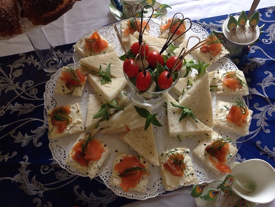 Pinnacle QLD Sydney Tourism