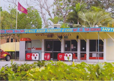 Newell Beach Takeaway And Cafe - Sydney Tourism 0