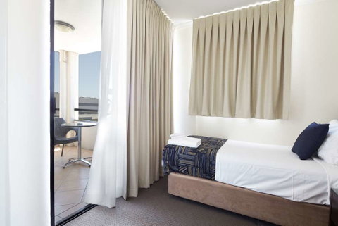 Central West End Apartments - Sydney Tourism 9