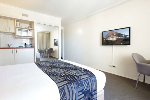 Central West End Apartments - Sydney Tourism 13