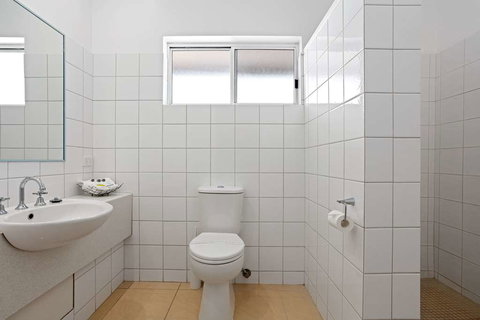 Comfort Inn, The International - Sydney Tourism 10