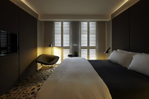 Burbury Hotel - Sydney Tourism 1