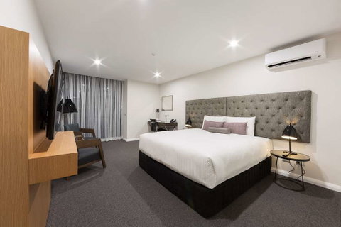 Avenue Hotel Canberra - Sydney Tourism 2