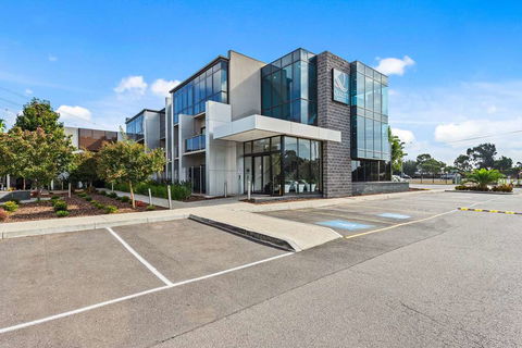 Quality Inn Taylors Lakes Motel - Sydney Tourism 1