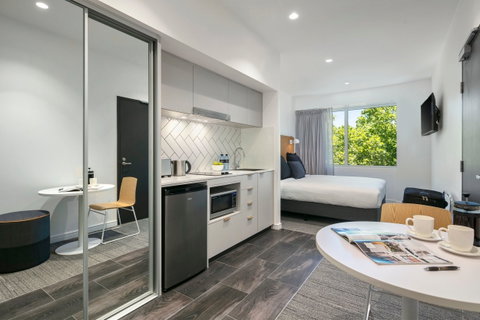 Quest Canberra City Walk - Sydney Tourism 5