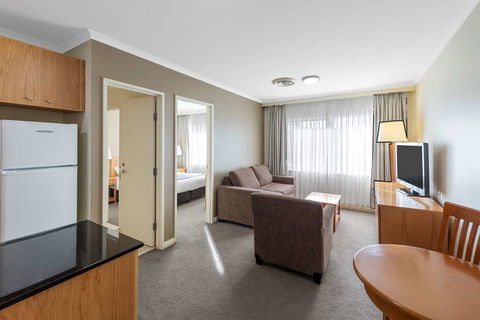 Nesuto Canberra Apartment Hotel - Sydney Tourism 11