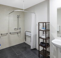 Meriton Serviced Apartments North Sydney - Sydney Tourism