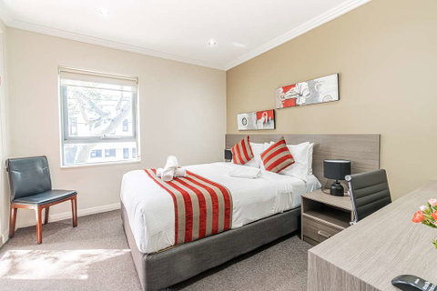 Best Western Plus Camperdown Suites - Sydney Tourism 4