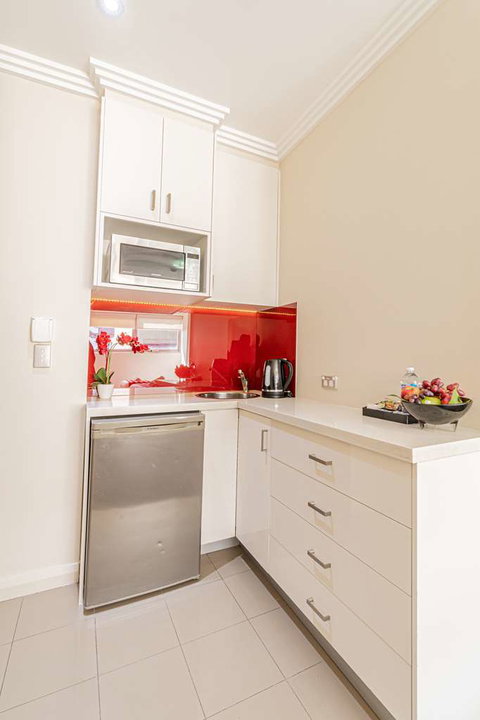 Best Western Plus Camperdown Suites - Sydney Tourism 6
