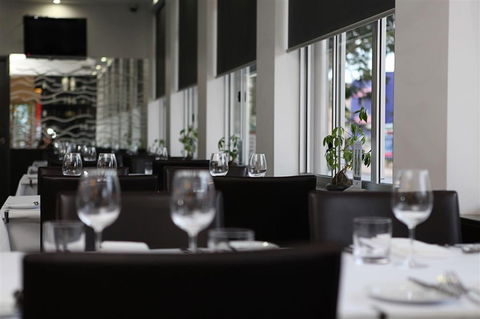 Jephson Hotel - Sydney Tourism 10