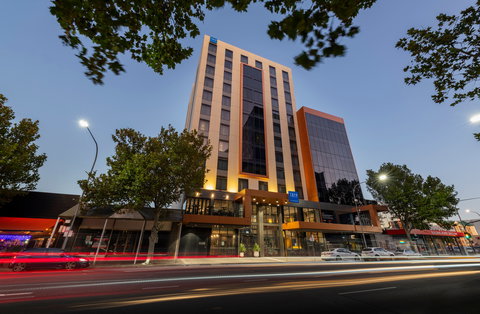 TRYP by Wyndham Pulteney Street - Sydney Tourism 0