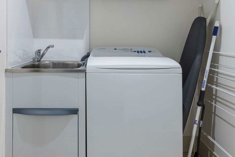 Wyndham Surfers Paradise Resort - Sydney Tourism 17