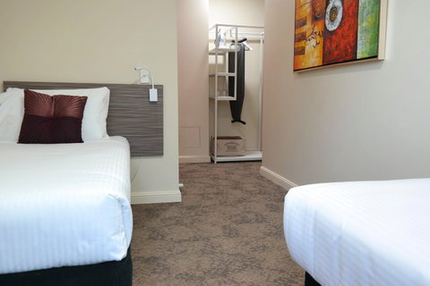 28 Hotel - Sydney Tourism 5