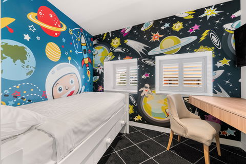 Holiday Inn Darling Harbour - Sydney Tourism 12