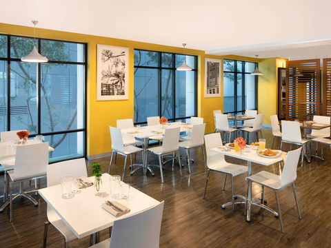 Ibis Styles Sydney Central - Sydney Tourism 14