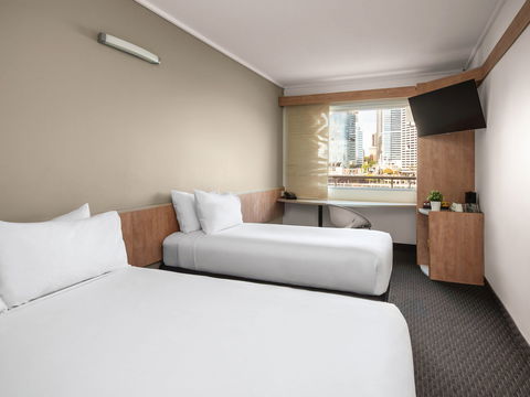 Ibis Sydney Darling Harbour - Sydney Tourism 3