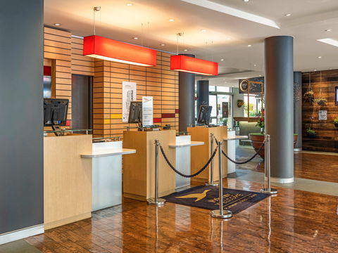Ibis Sydney Darling Harbour - Sydney Tourism 13