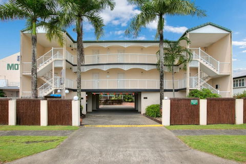 Cairns City Sheridan - Sydney Tourism 0