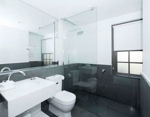 Peppers Gallery Hotel, Canberra - Sydney Tourism 1
