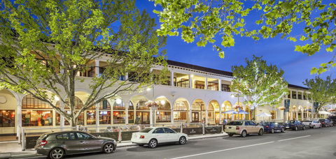 Quest Canberra - Sydney Tourism 0