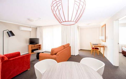 Mantra On Northbourne - Sydney Tourism 1
