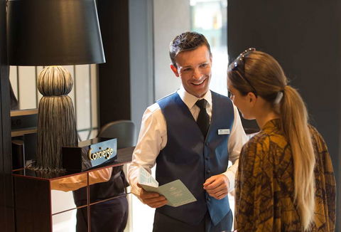 Mayfair Hotel - Sydney Tourism 1