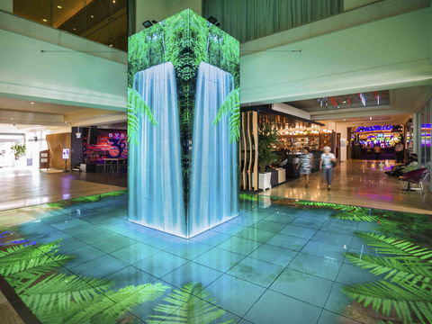 Pullman Reef Hotel Casino - Sydney Tourism 2