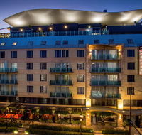Majestic Roof Garden Hotel - Sydney Tourism