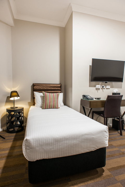 57 Hotel - Sydney Tourism 1