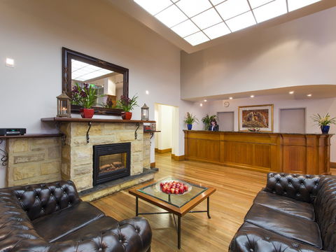 Hotel Grand Chancellor On Currie - Sydney Tourism 1