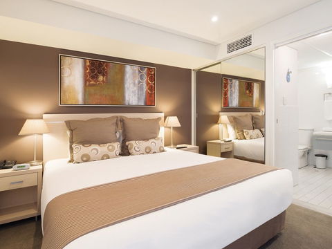 Oaks Horizons Hotel - Sydney Tourism 2