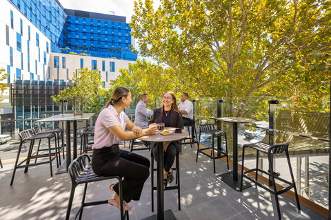 TRYP by Wyndham Pulteney Street - Sydney Tourism 1