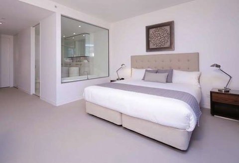 Peppers Broadbeach - Sydney Tourism 1