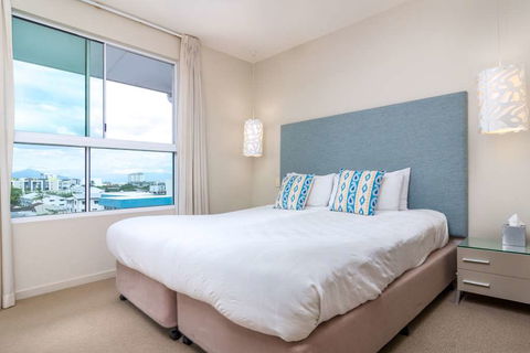201 Lake Street - Cairns - Sydney Tourism 1