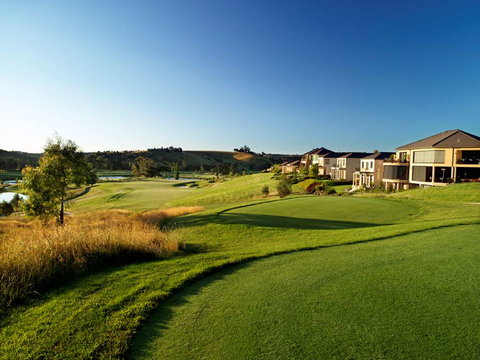 Yarra Valley Lodge - Sydney Tourism 1