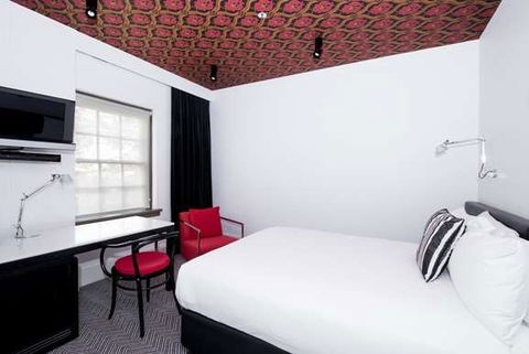 Peppers Gallery Hotel, Canberra - Sydney Tourism 2
