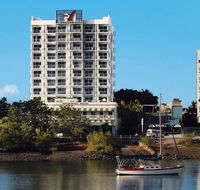 Oaks Metropole Hotel - Sydney Tourism