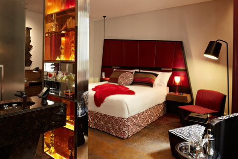 QT Sydney - Sydney Tourism 8