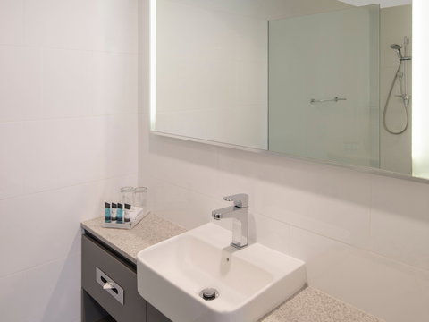 Mercure Sydney Wynyard - Sydney Tourism 14