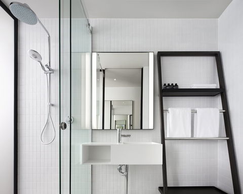 Little National Hotel - Sydney Tourism 3