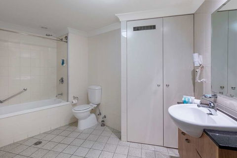 Nesuto Canberra Apartment Hotel - Sydney Tourism 5