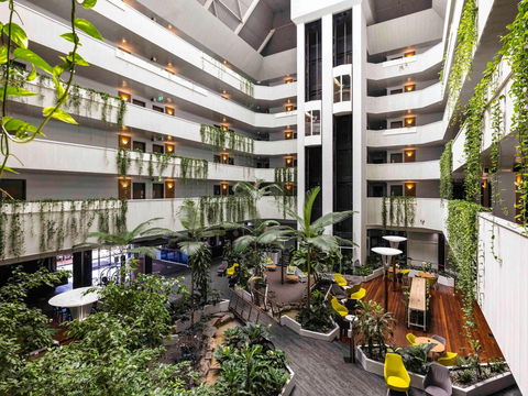 Novotel Darwin Atrium - Sydney Tourism 0