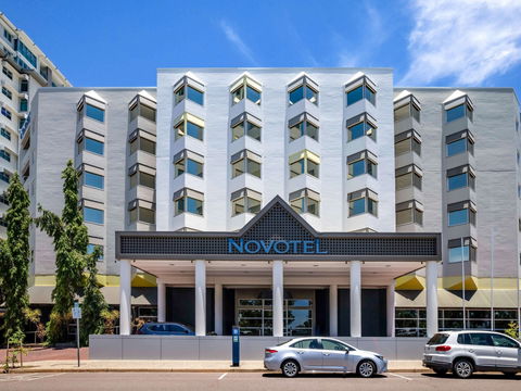 Novotel Darwin Atrium - Sydney Tourism 1