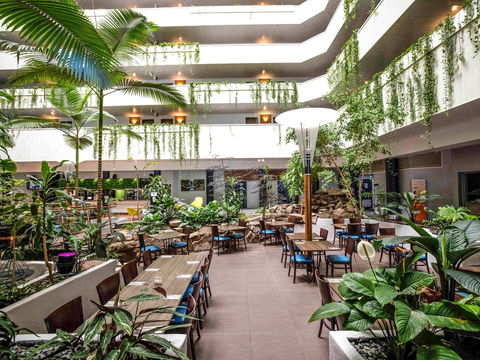 Novotel Darwin Atrium - Sydney Tourism 12