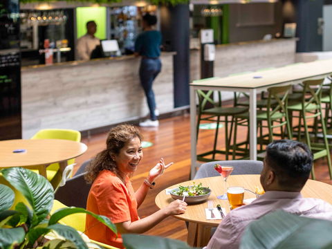 Novotel Darwin Atrium - Sydney Tourism 13