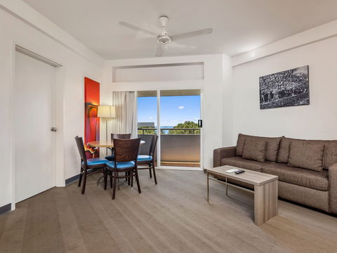 Novotel Darwin Atrium - Sydney Tourism 6