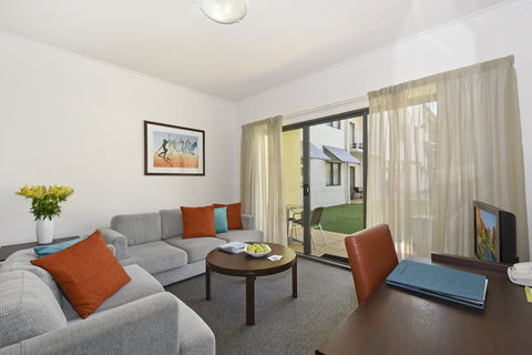 Metro Advance Apartments & Hotel - Sydney Tourism 5